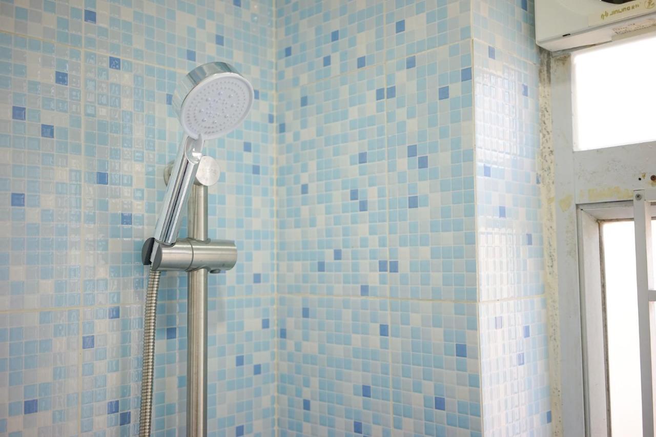 הונג קונג Student Accommodation - 290 Hennessy Road מראה חיצוני תמונה