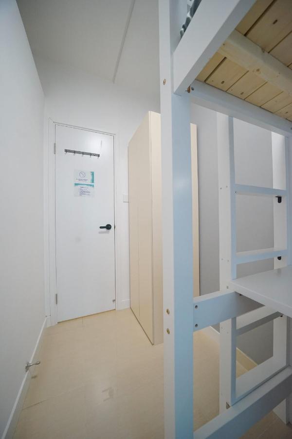 הונג קונג Student Accommodation - 290 Hennessy Road מראה חיצוני תמונה